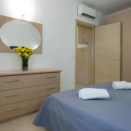 Campingplads Village Il Gineprino Marina Di Bibbona